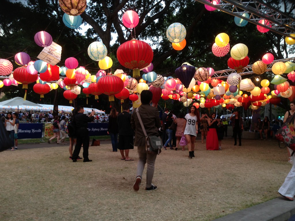 Australia and New Zealand Food Guide: sydney Night Noodle Markets