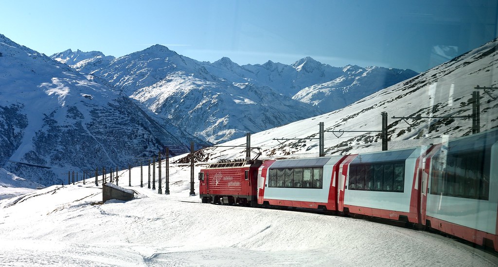 best train rides in Europe: glacier express, swiss alps