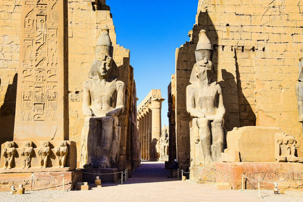 Egypt Travel Guide: Temple of Luxor, the entrance to an ancient egyptian temple with statues